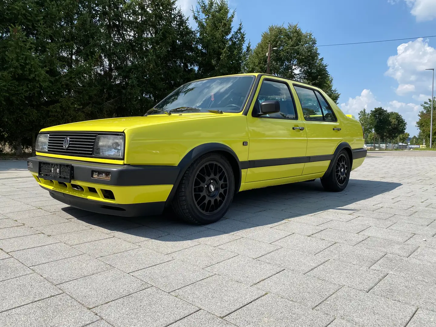 Volkswagen Jetta GL Gelb - 1