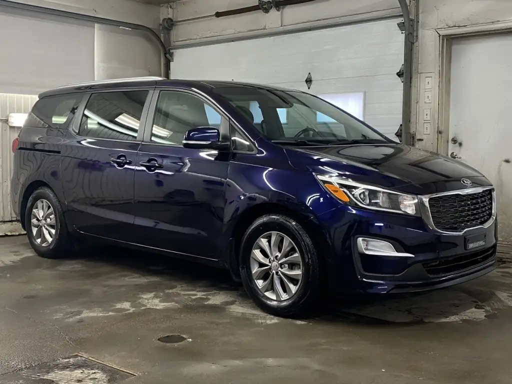 2020 Kia Sedona LX+, photo 7
