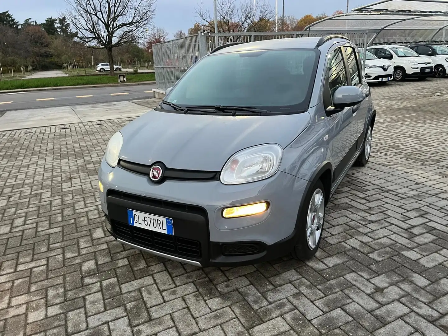 Fiat Panda Panda 1.0 FireFly S&S Hybrid City Life Gris - 1