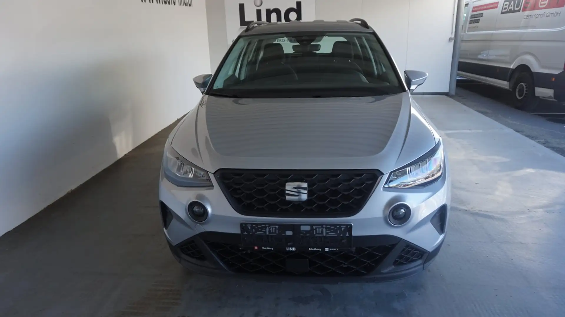 SEAT Arona Austria Edition 1.0 TSI Silber - 2