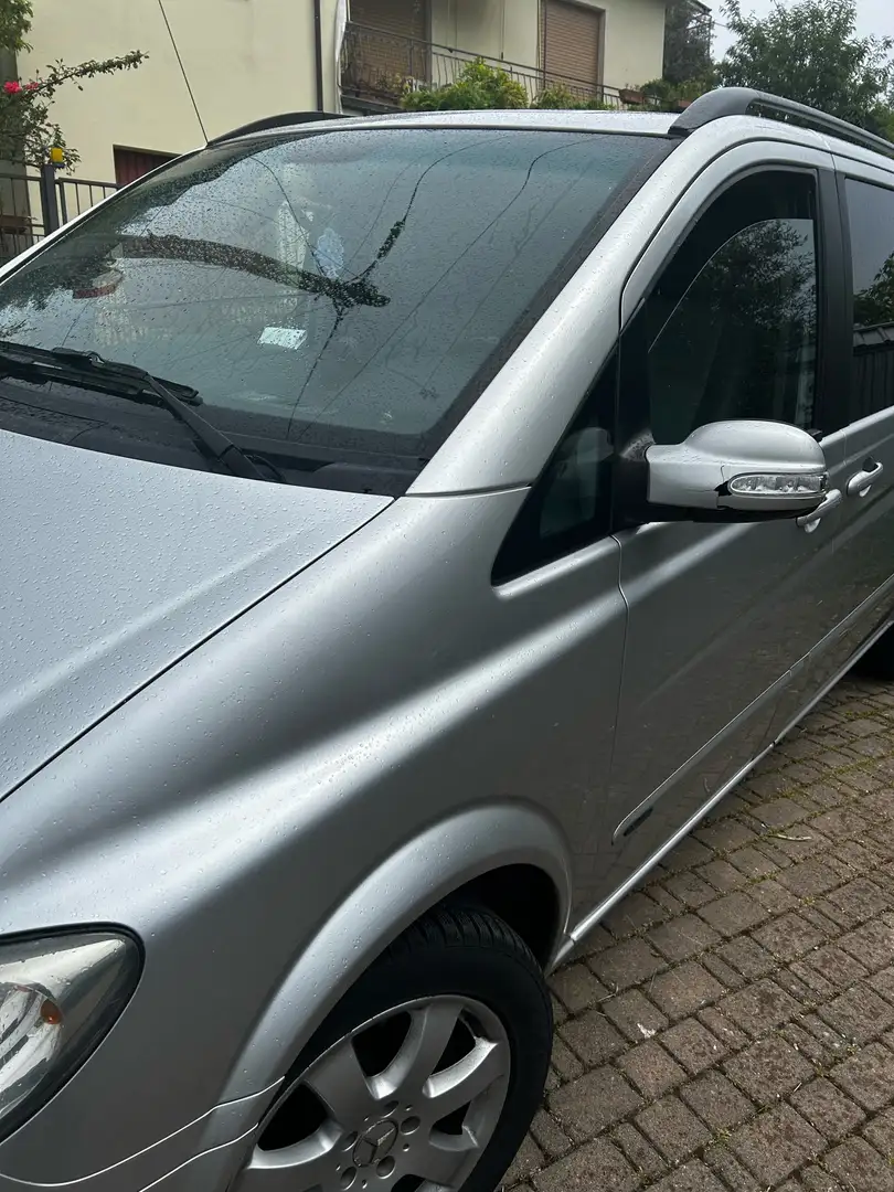 Mercedes-Benz Viano 3.0 cdi V6 Ambiente auto - 2
