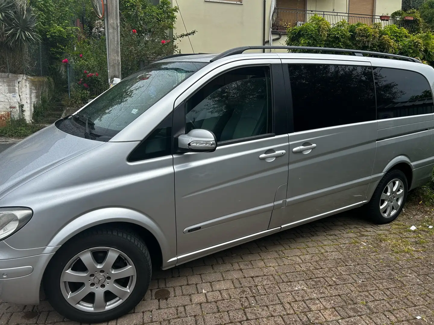 Mercedes-Benz Viano 3.0 cdi V6 Ambiente auto - 1