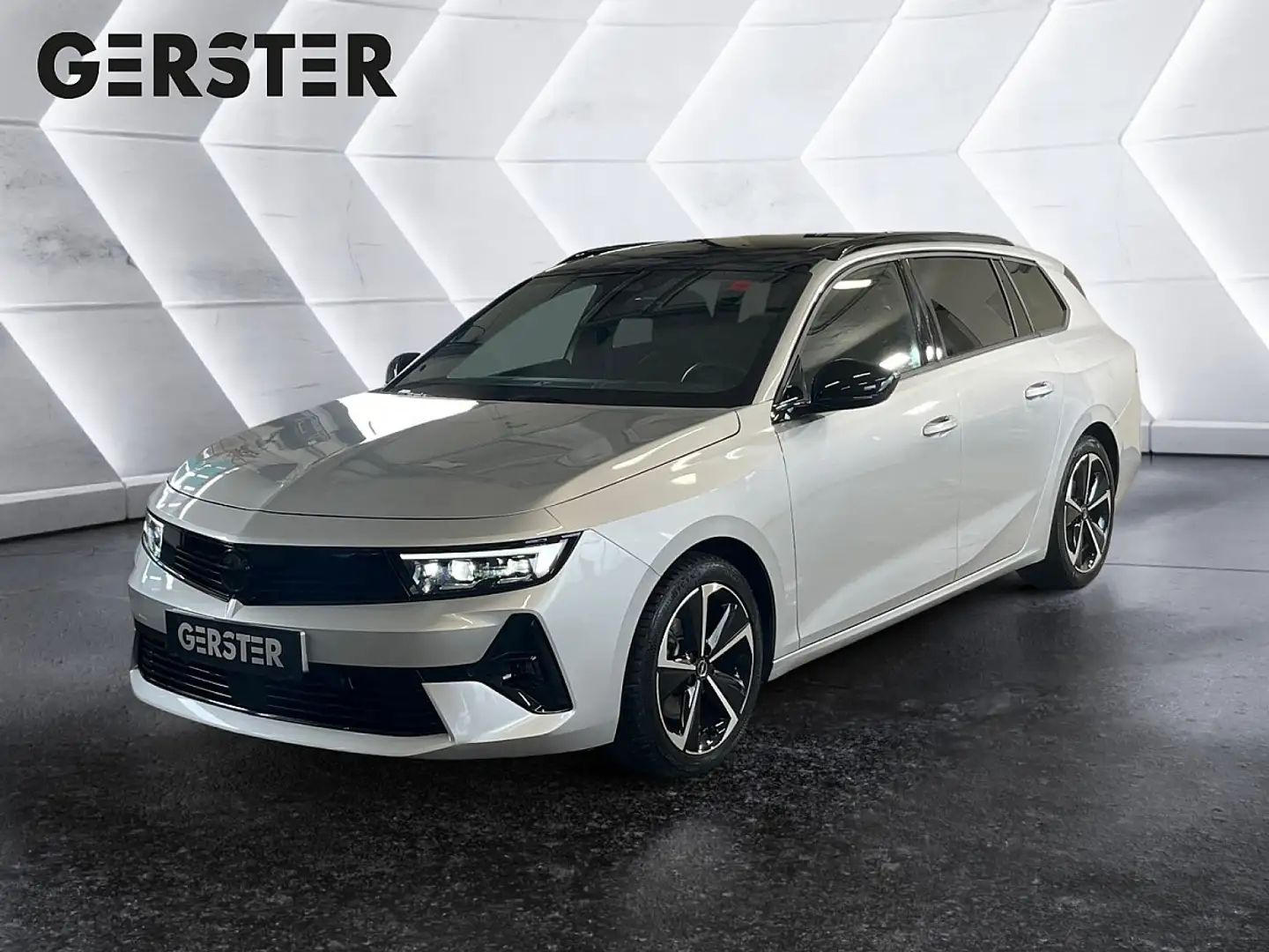 Opel Astra ST 1,2 Turbo GS Aut. Silber - 1