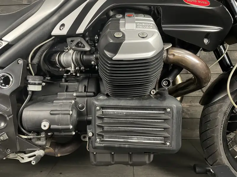 Moto Guzzi Griso 1200 - foto 5