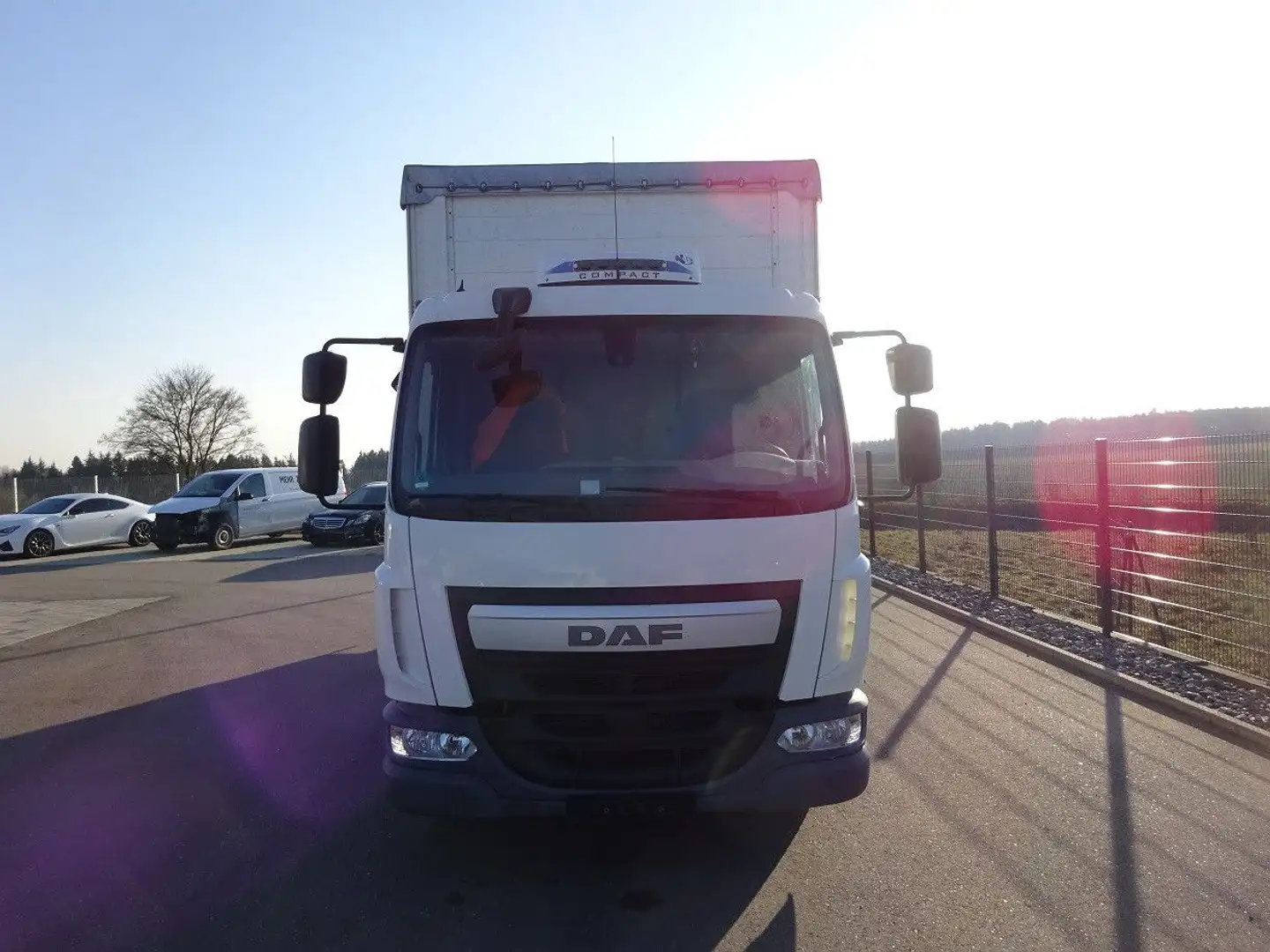 DAF DAF LF 210 FA Pritsch Plane Wit - 2