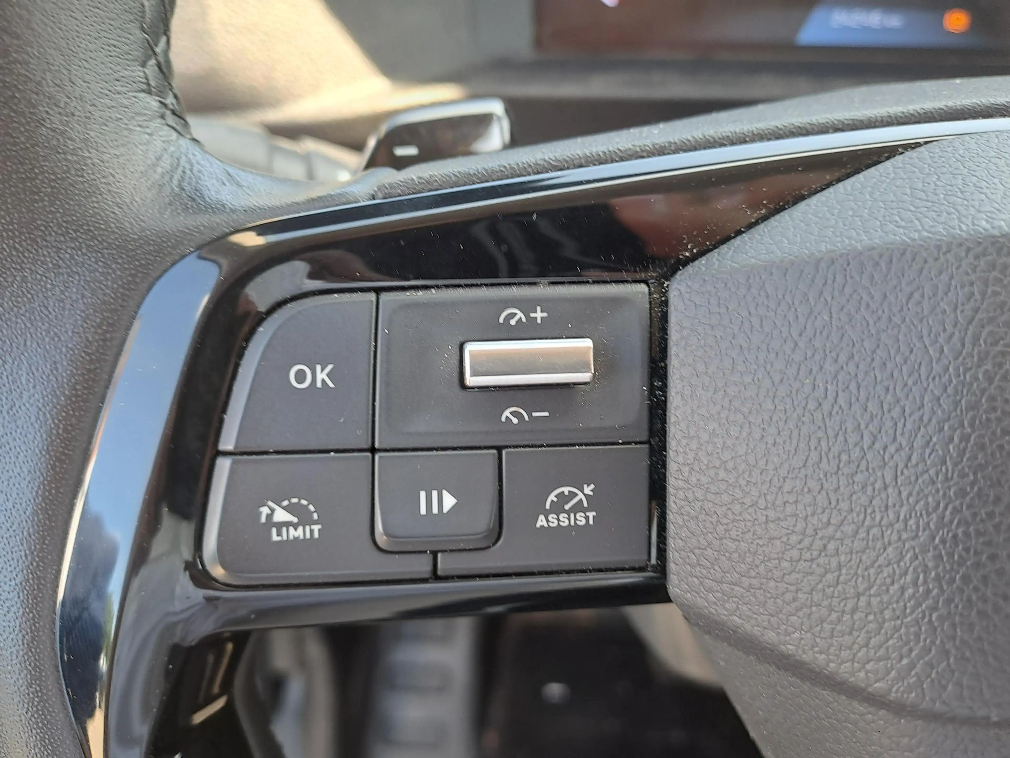 Peugeot e-Expert EV L2 75 kWh | Camera | Climate control | Apple Ca — photo 15
