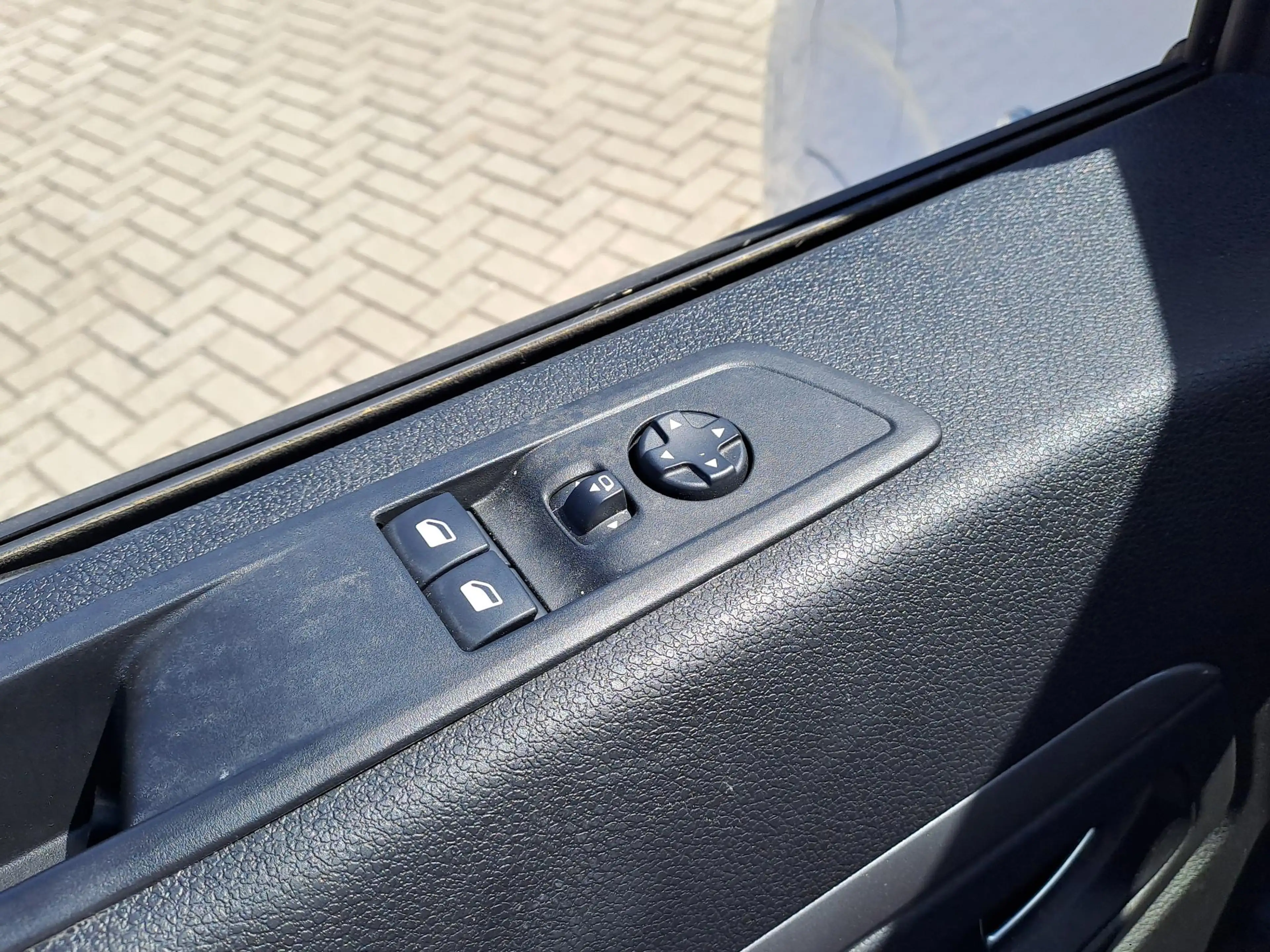Peugeot e-Expert EV L2 75 kWh | Camera | Climate control | Apple Ca — photo 9