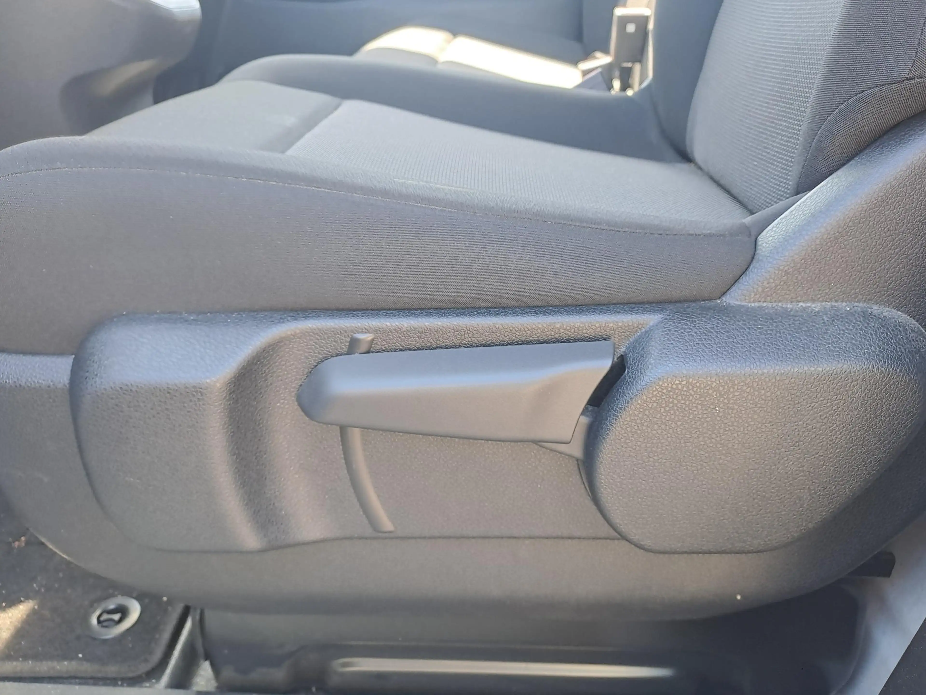 Peugeot e-Expert EV L2 75 kWh | Camera | Climate control | Apple Ca — photo 11