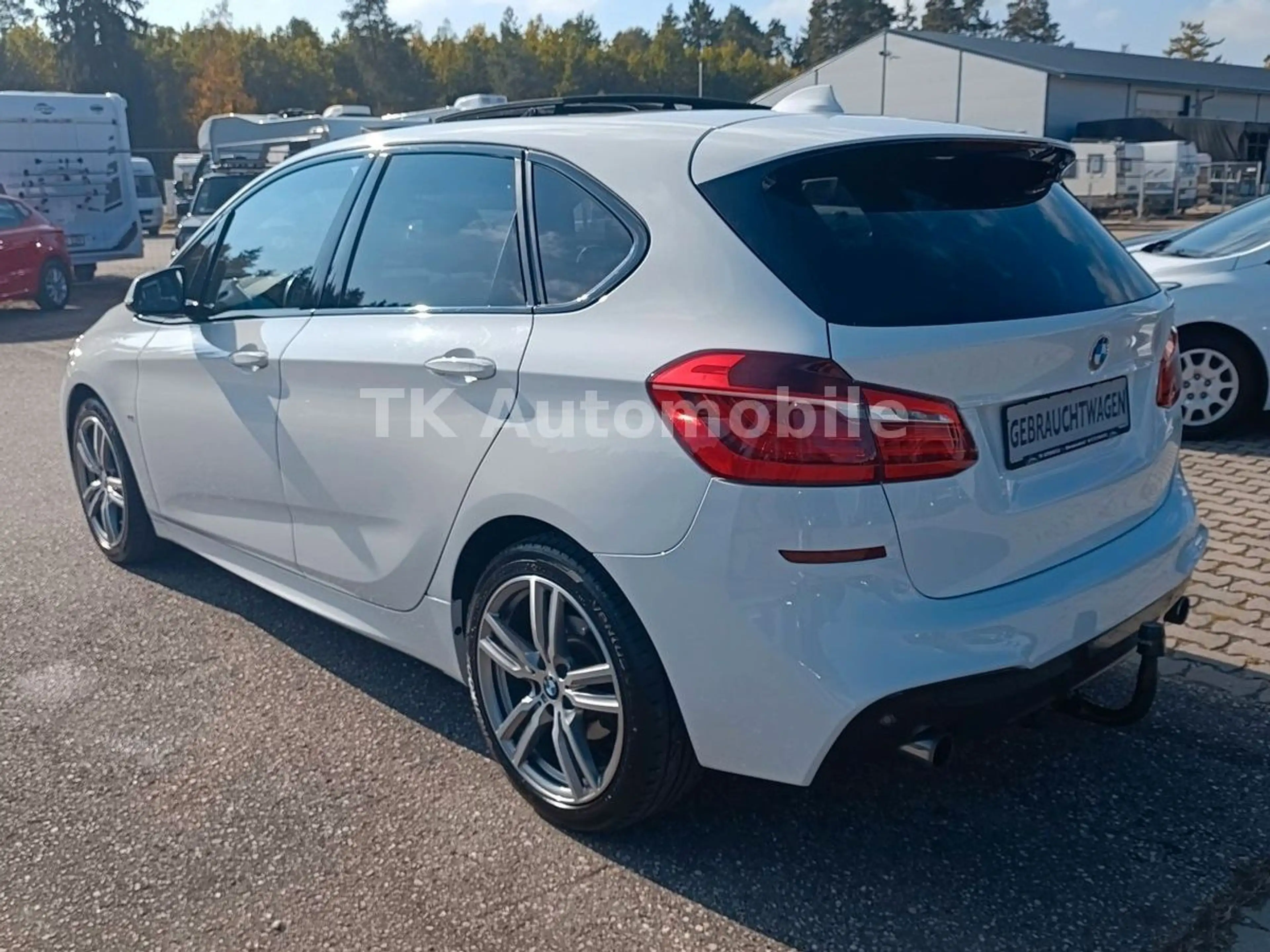 BMW 220 2  Tourer M-Paket/PANO/HUD/SHZ/LED/KAM/TOP! — photo 7