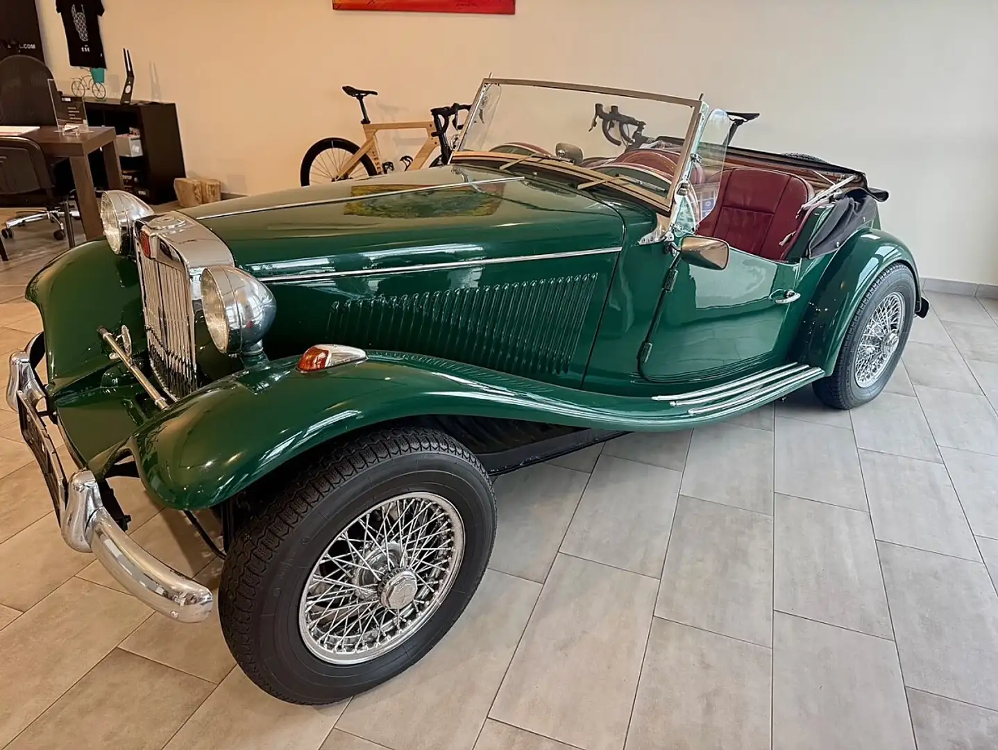 MG Sonstige MG TD MKII Replica Tomaszo MKII Grün - 1