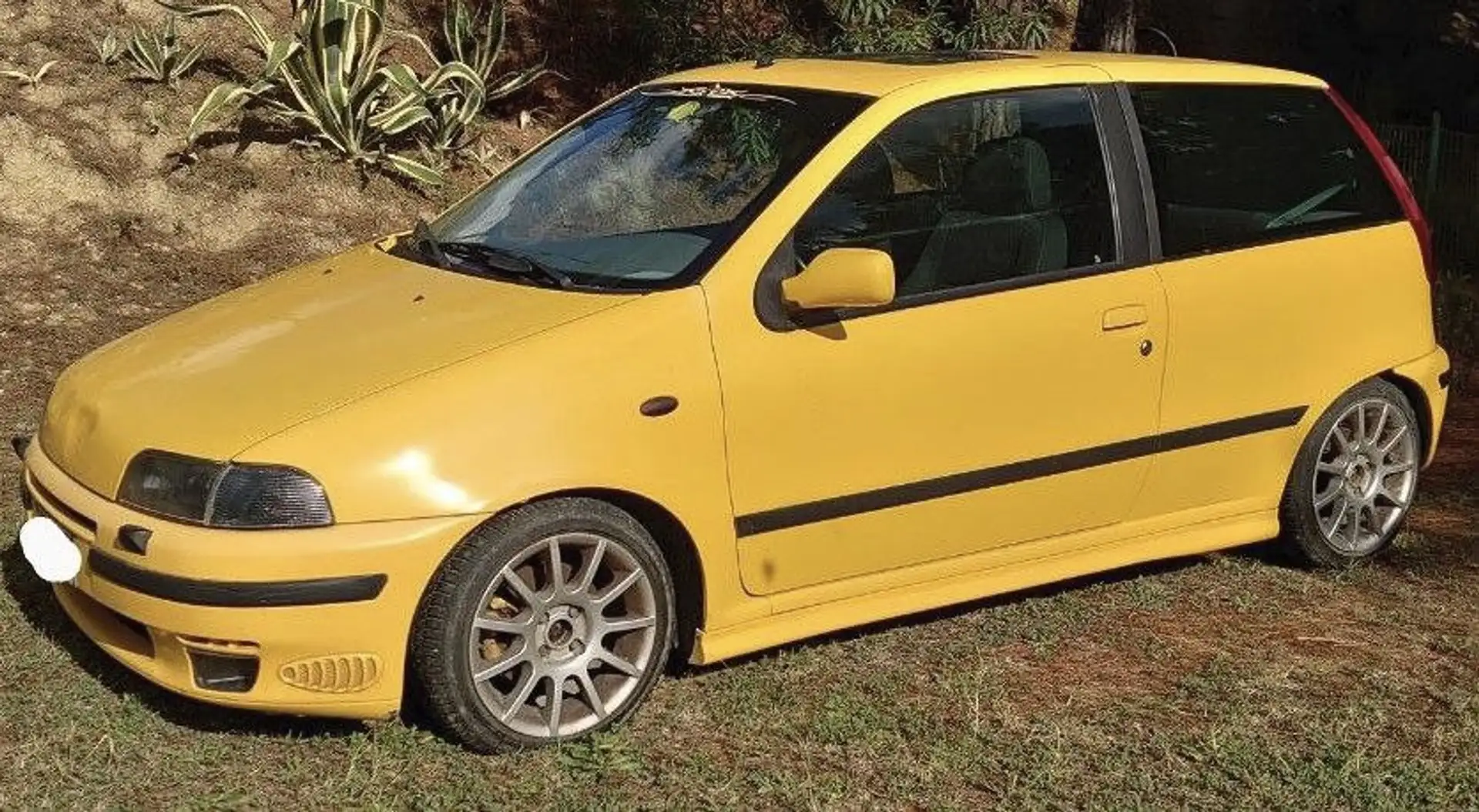 Fiat Punto Punto 3p 1.4 GT Жовтий - 1