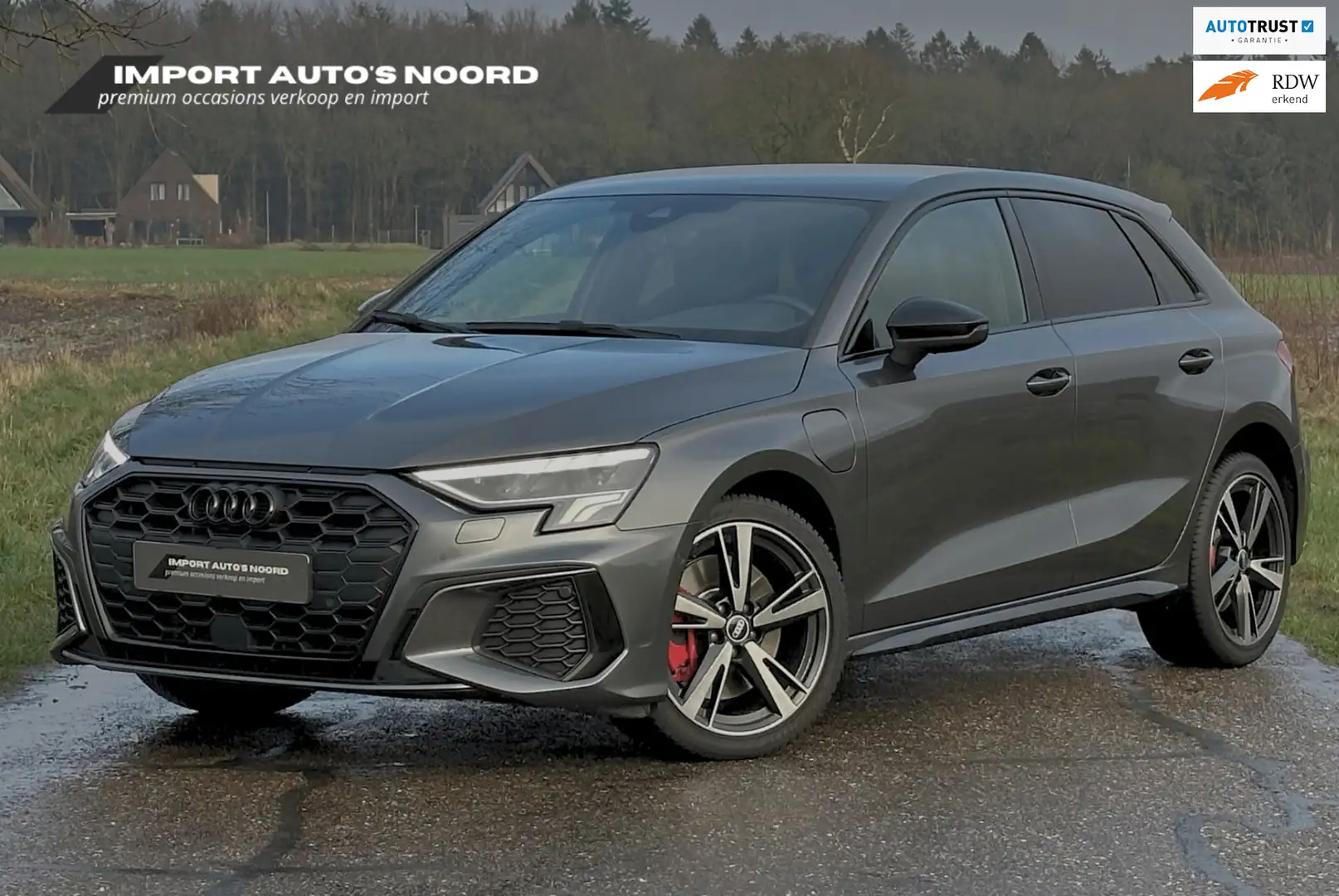 Audi A3 Sportback 45 TFSI e S edition Competition (BTW) Ca Grijs - 1
