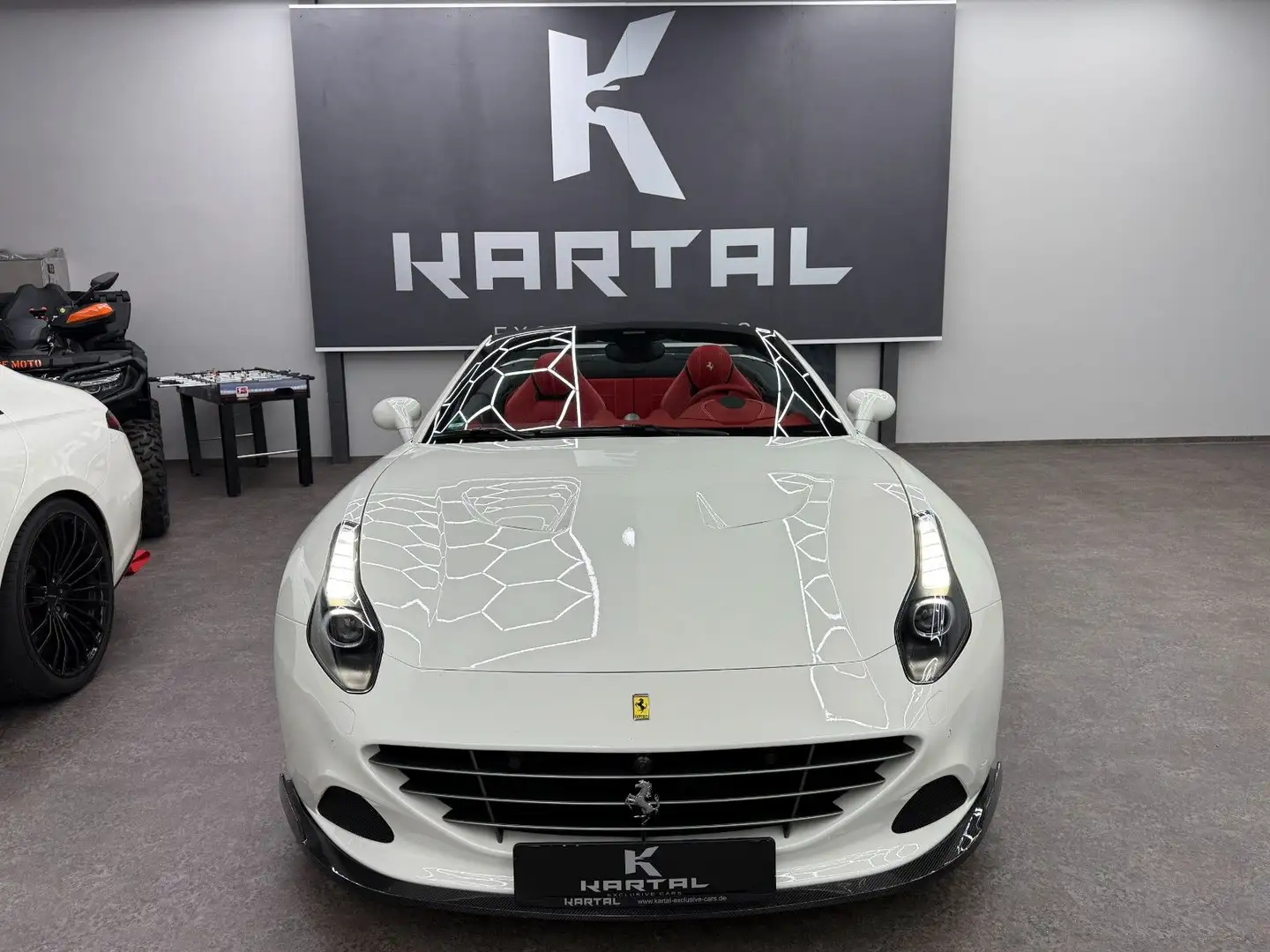 Ferrari California T*Handling Speciale*LED*Kamera*Herbst-Sale* Weiß - 2