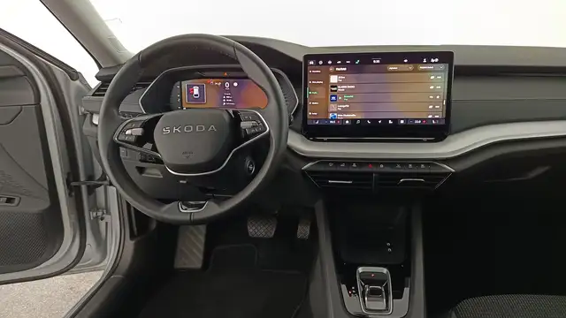 Skoda Octavia view 12