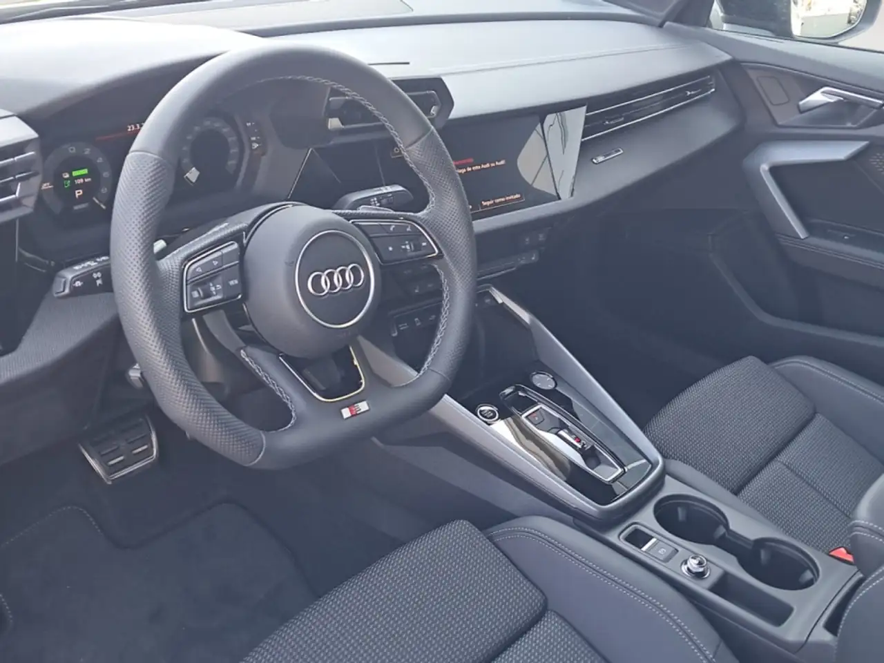 Audi A3 2026 — фото 10