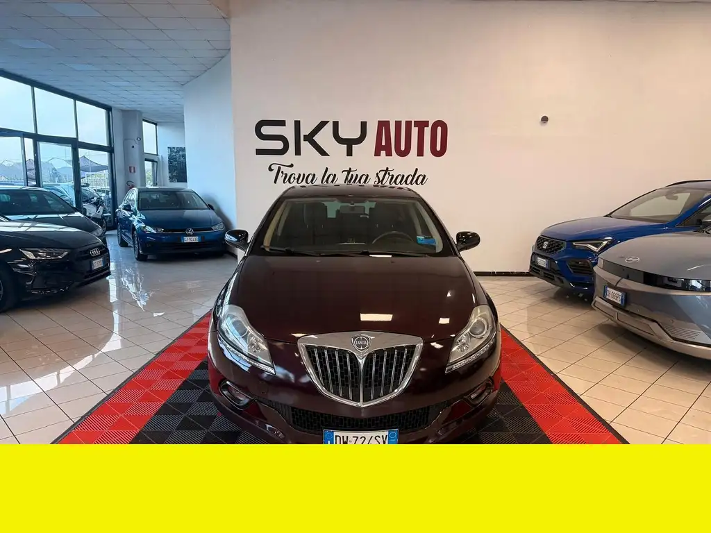 Lancia Delta 2009 из Европы — купить под ключ