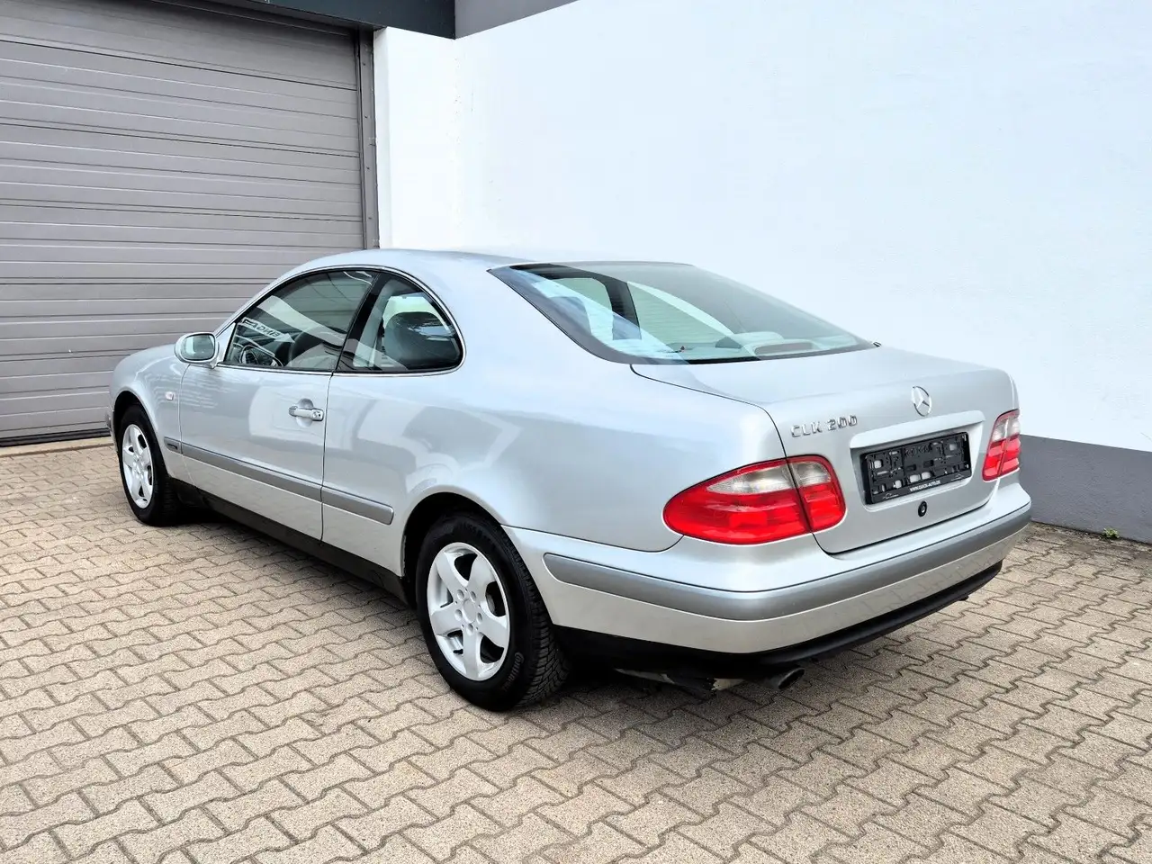 Mercedes-Benz CLK 200 Coupe ELEGANCE |2.Hand|Klima|Sitzhzg|, foto 5