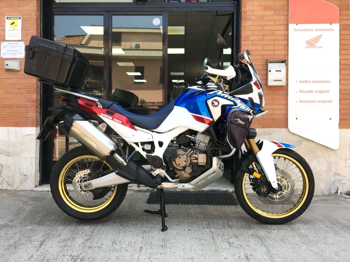 Honda CRF 1000 AFRICA TWIN ADVENTURE DCT - PERMUTE - FINANZIABILE Alb - 1