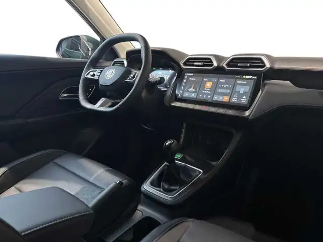 MG ZS view 15