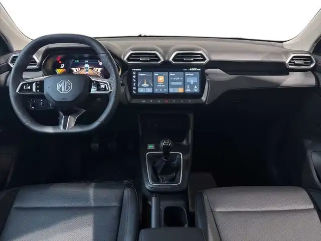 MG ZS view 13