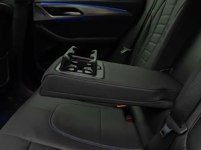 BMW X3 view 27