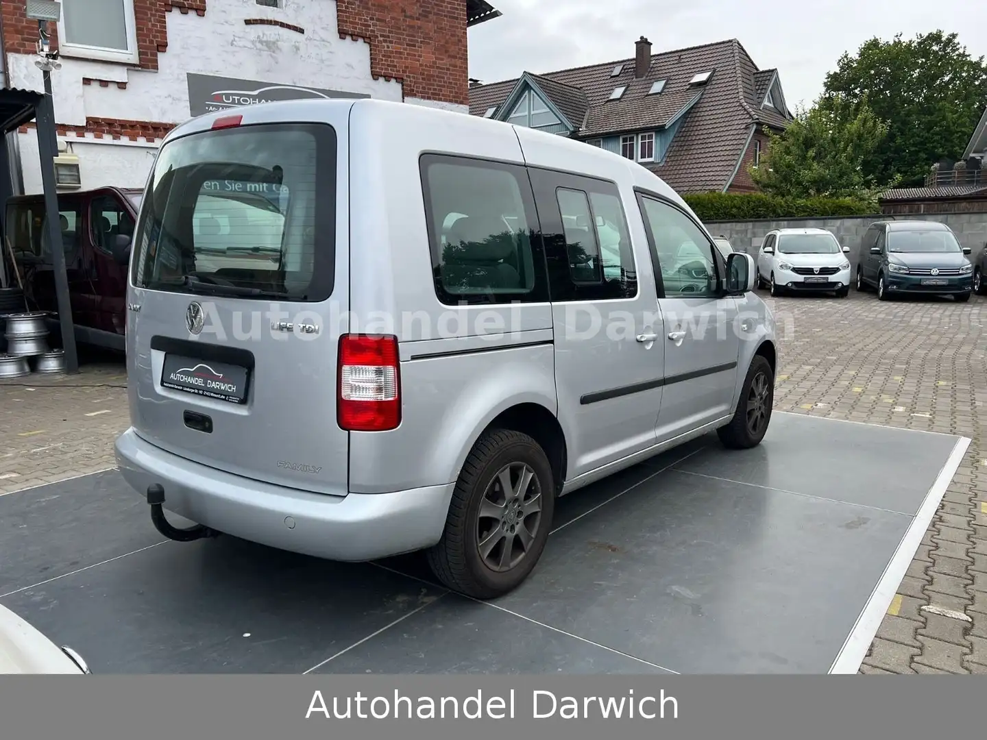 Volkswagen Caddy Life 1.9 TDI DSG KLIM/AHK 5/7Sitze S.Heft Silber - 2