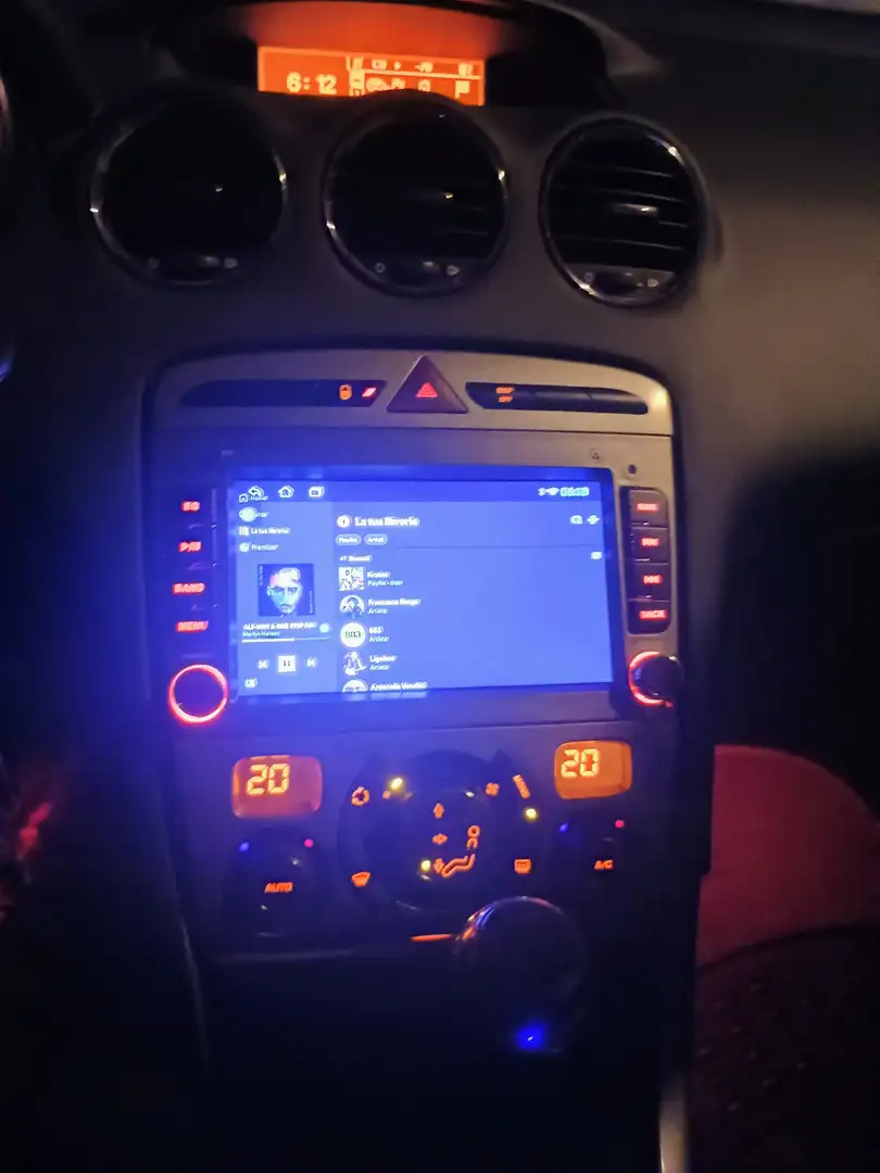Peugeot 308 5p 1.6 hdi 16v Comfort - 2