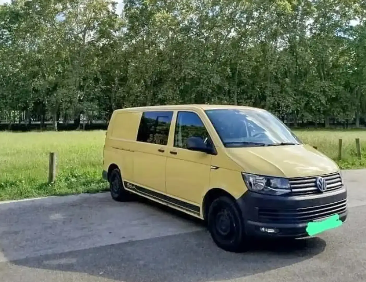Volkswagen T6.1 Transporter 2.0 TDI 150cv Batalla Larga Amarillo - 1