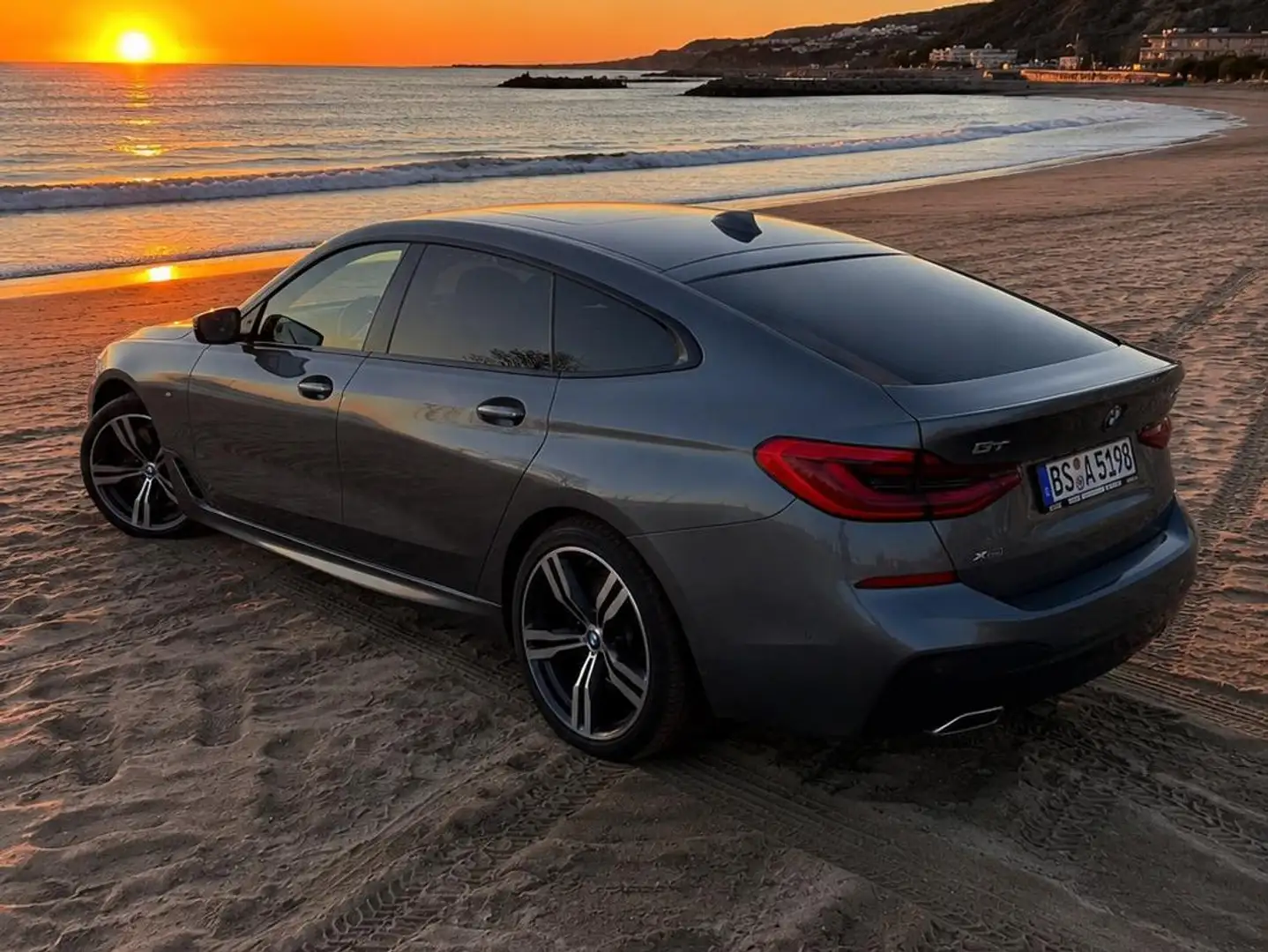 BMW 630 630d Gran Turismo Aut. Grau - 2