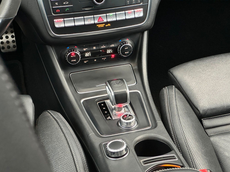 Mercedes-Benz CLA 45 AMG Shooting Brake LED PANO HK SPORT AGA — photo 13