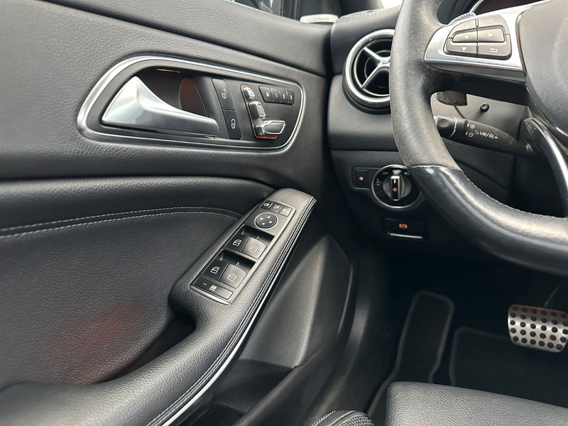 Mercedes-Benz CLA 45 AMG Shooting Brake LED PANO HK SPORT AGA — photo 12