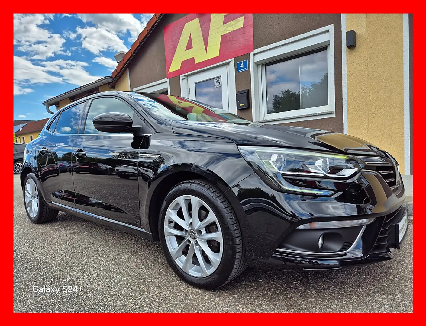 Renault Megane Mégane Intens TCe 140 PF Leder I LED I Navi I K... Schwarz - 1