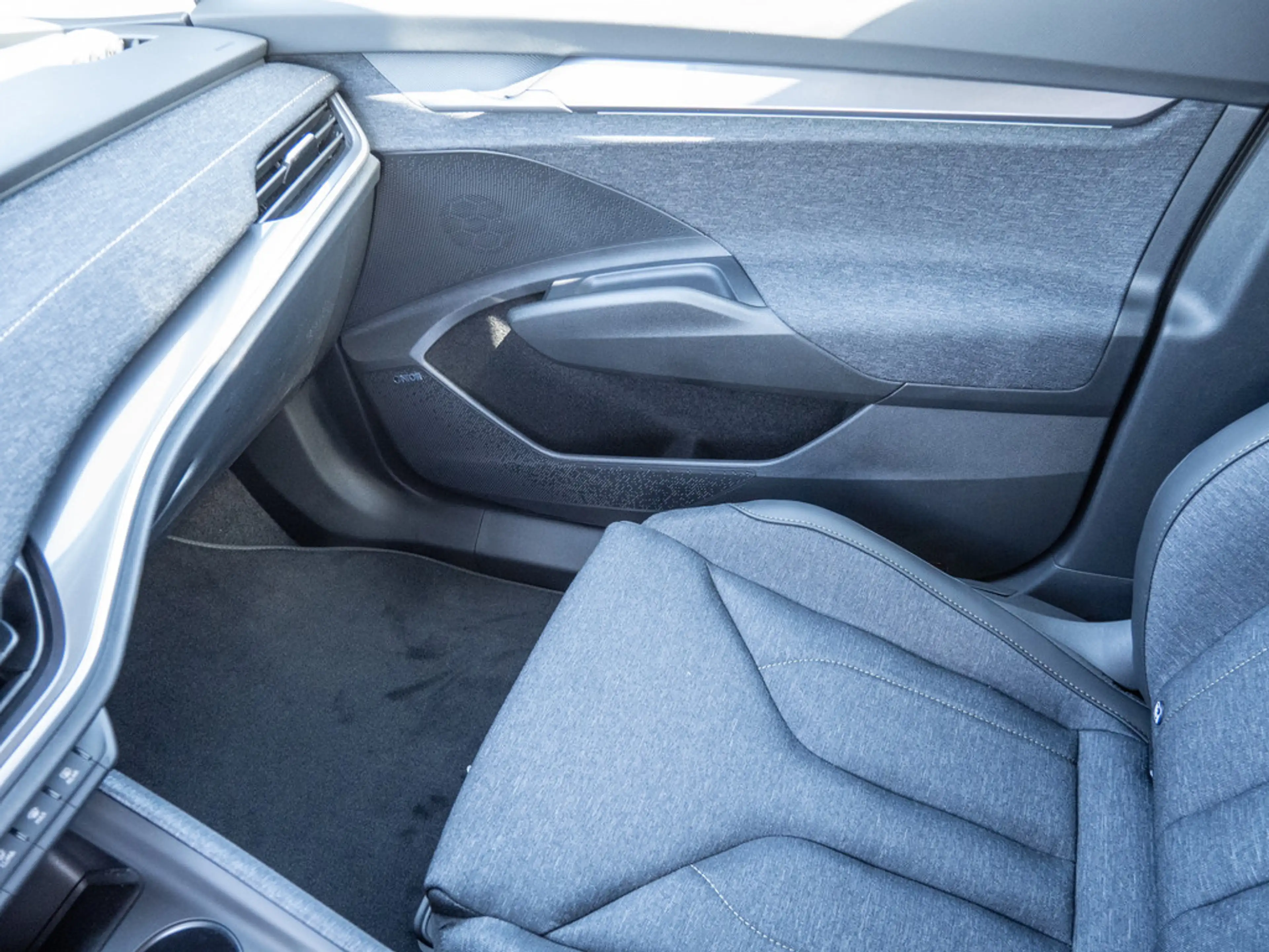 Skoda Elroq 85 Loft — photo 12