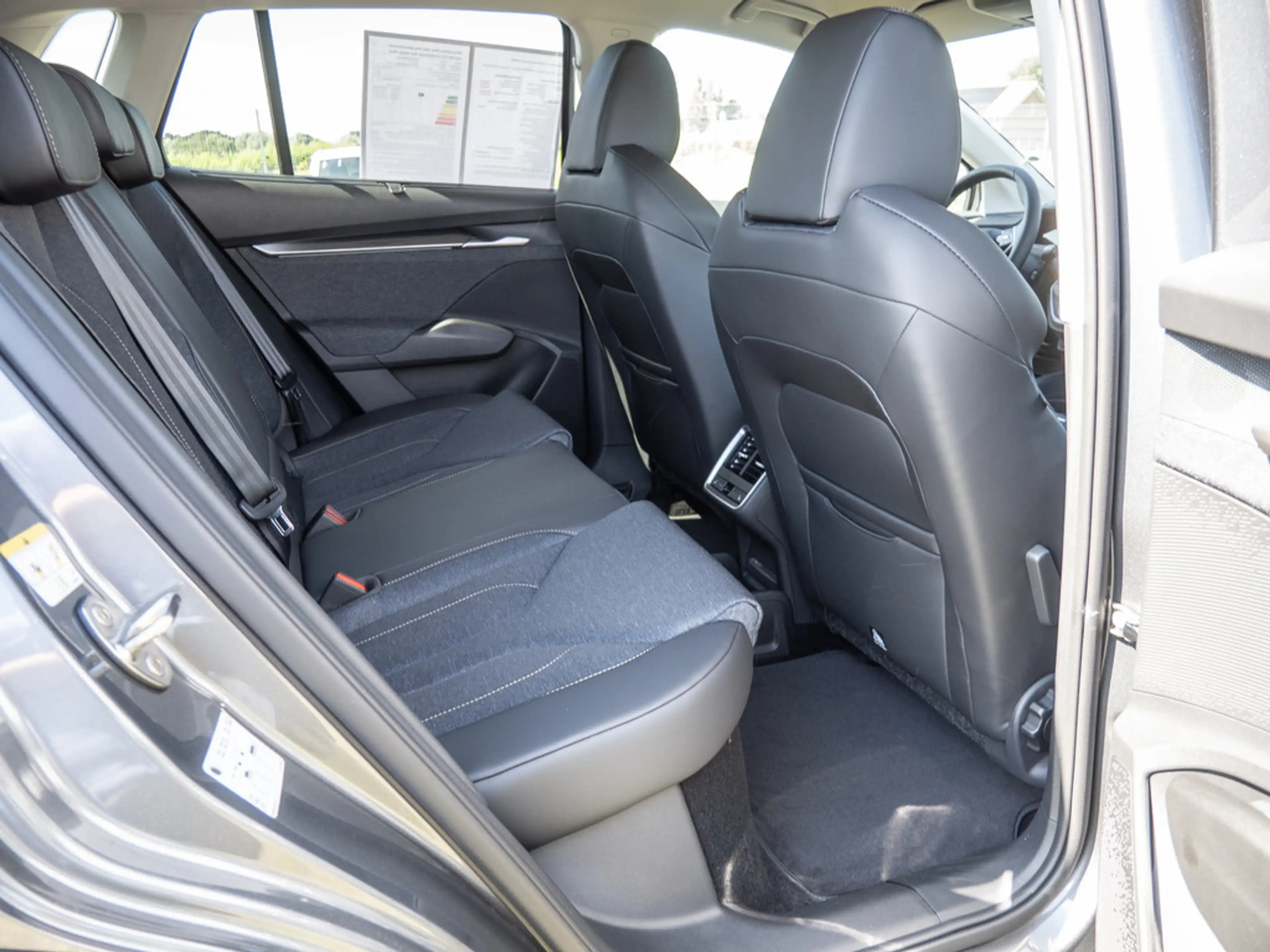 Skoda Elroq 85 Loft — photo 5