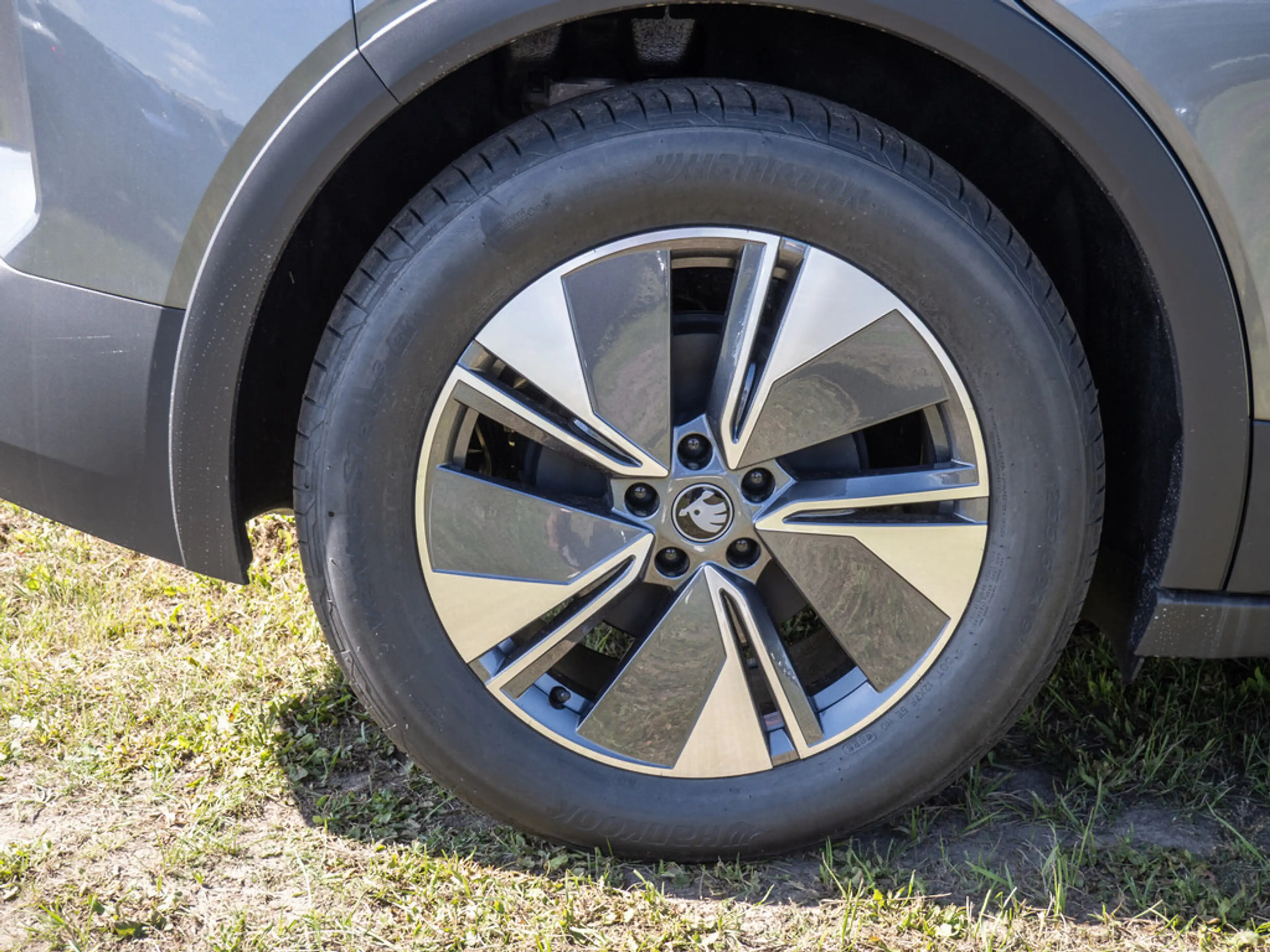 Skoda Elroq 85 Loft — photo 6
