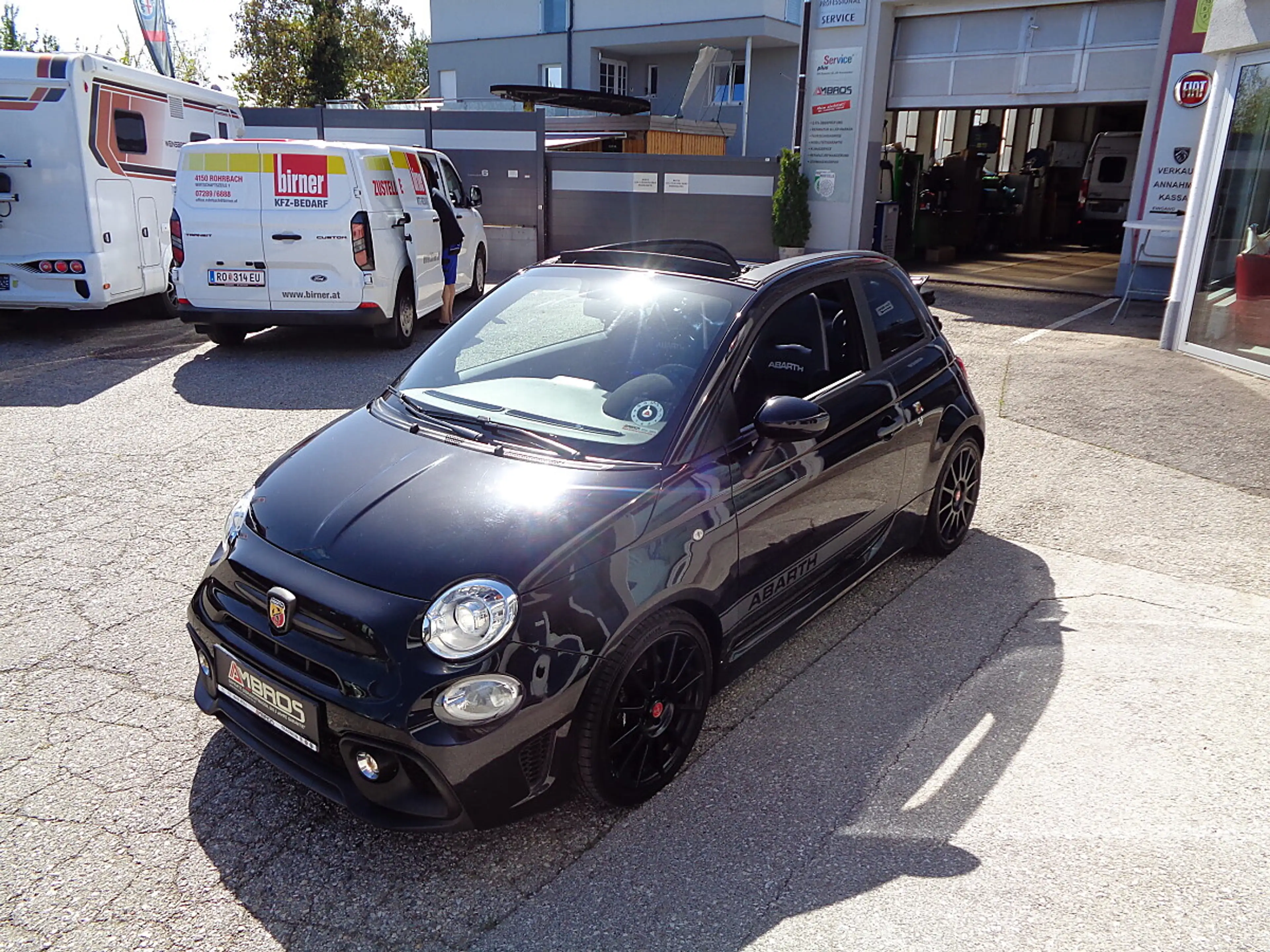 Abarth 595C Abarth 595C Cabrio Competizione 180 MTA Automat... — photo 9
