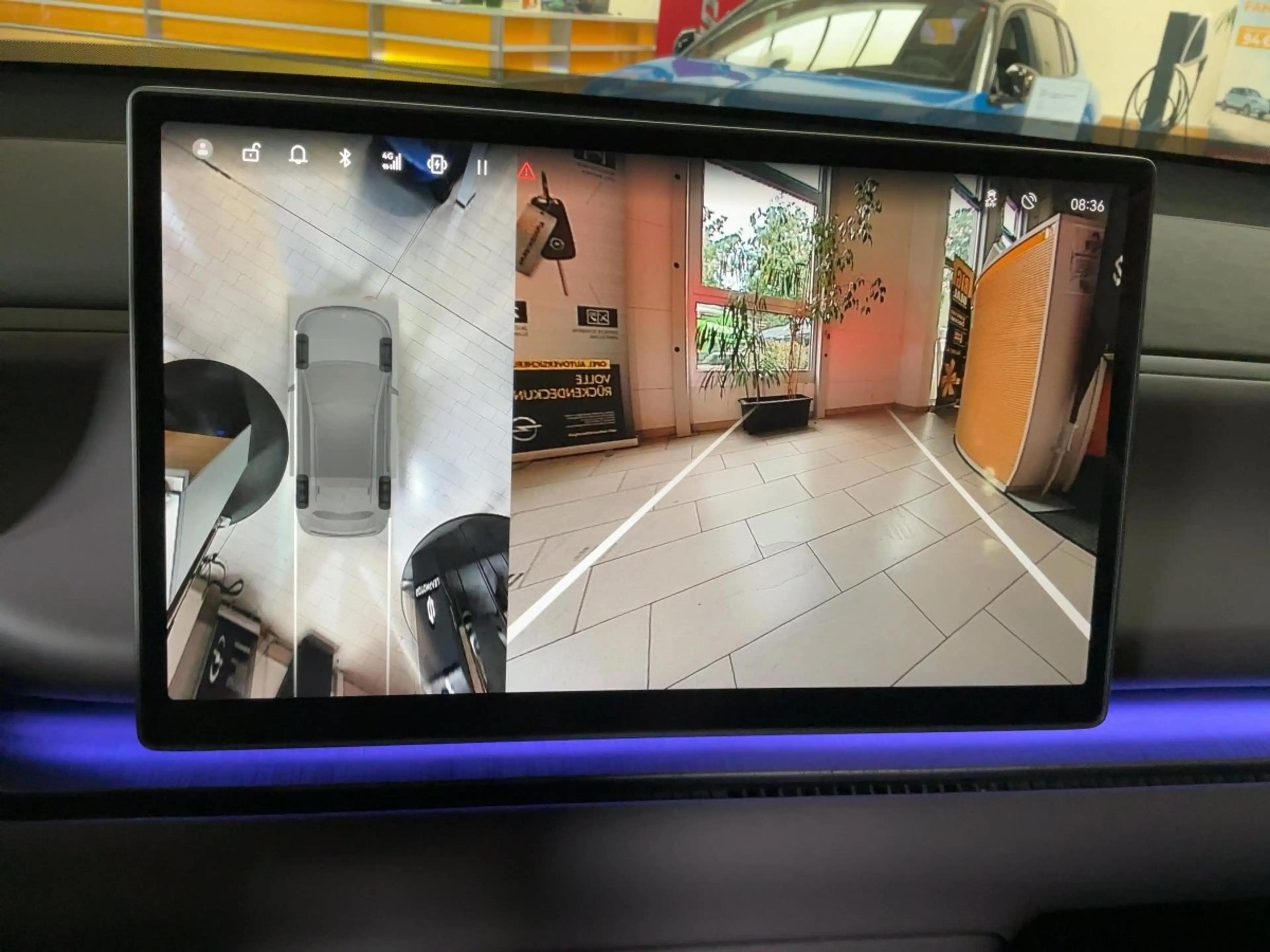 Leapmotor C10 REEV sofort verfügbar ACC+LED+Navi+Pano+ — photo 15