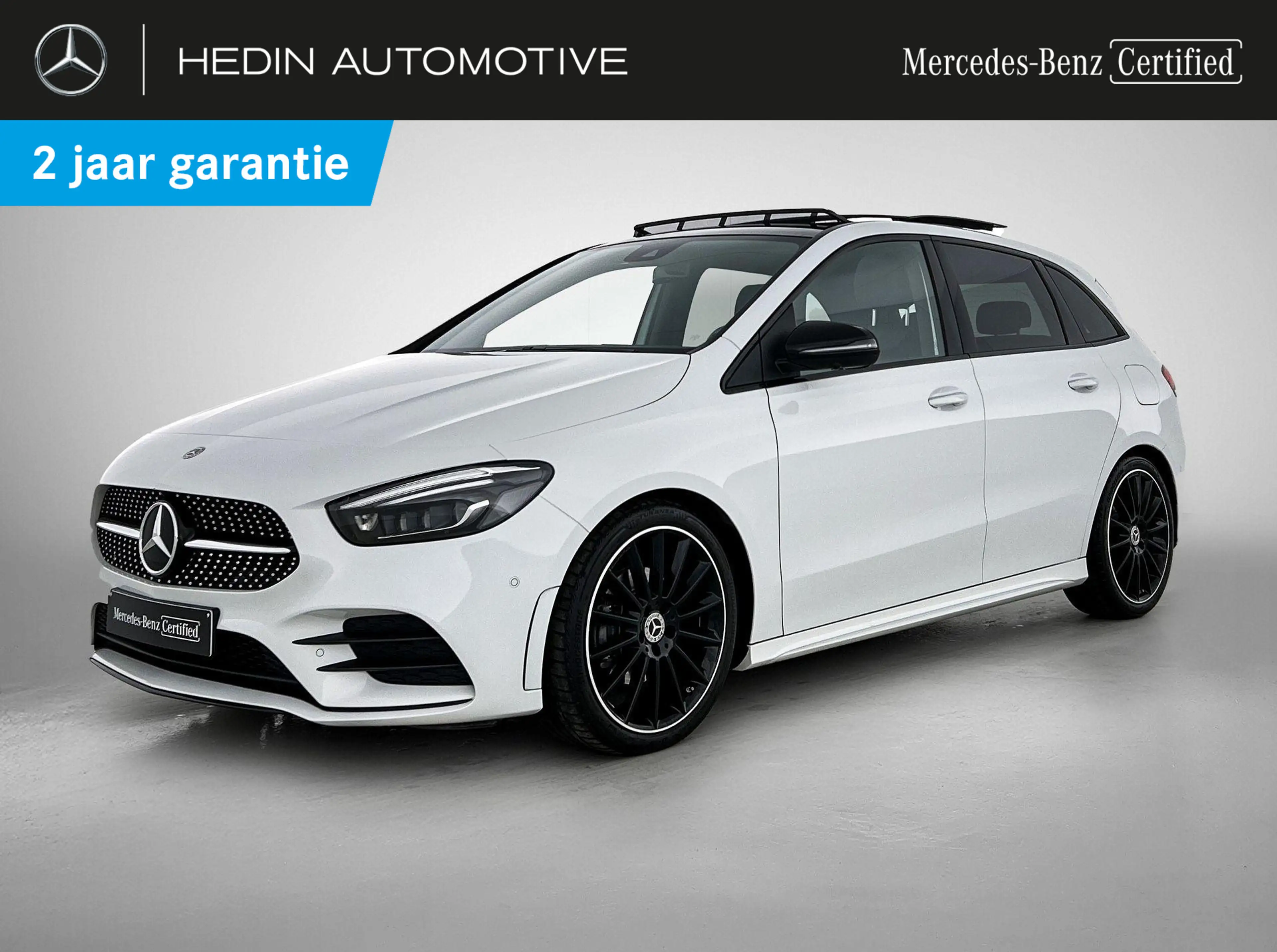 Mercedes-Benz B 180 AMG Line | Panoramisch Dak | Dodehoekassistent | M