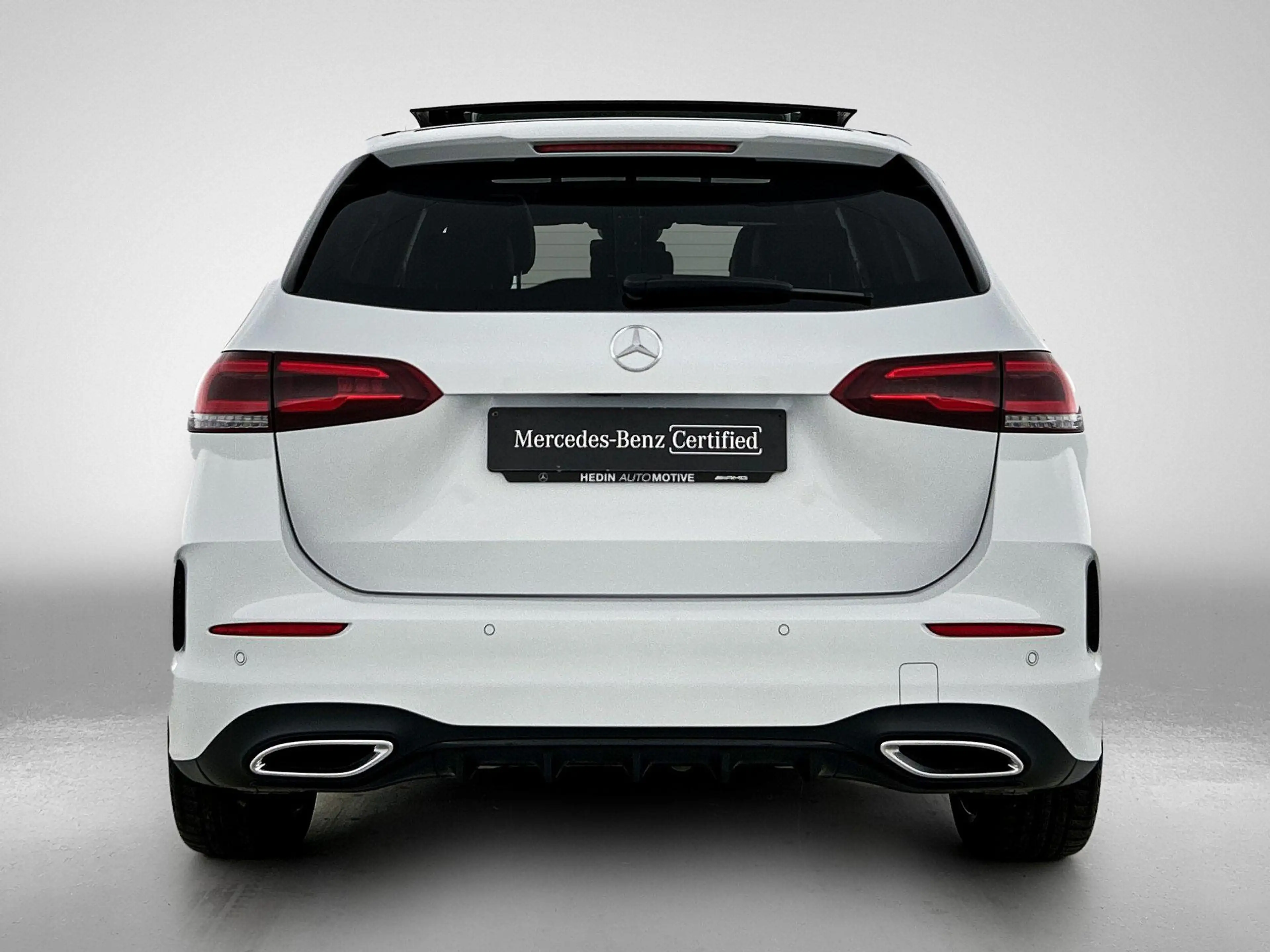 Mercedes-Benz B 180 AMG Line | Panoramisch Dak | Dodehoekassistent | M — photo 7