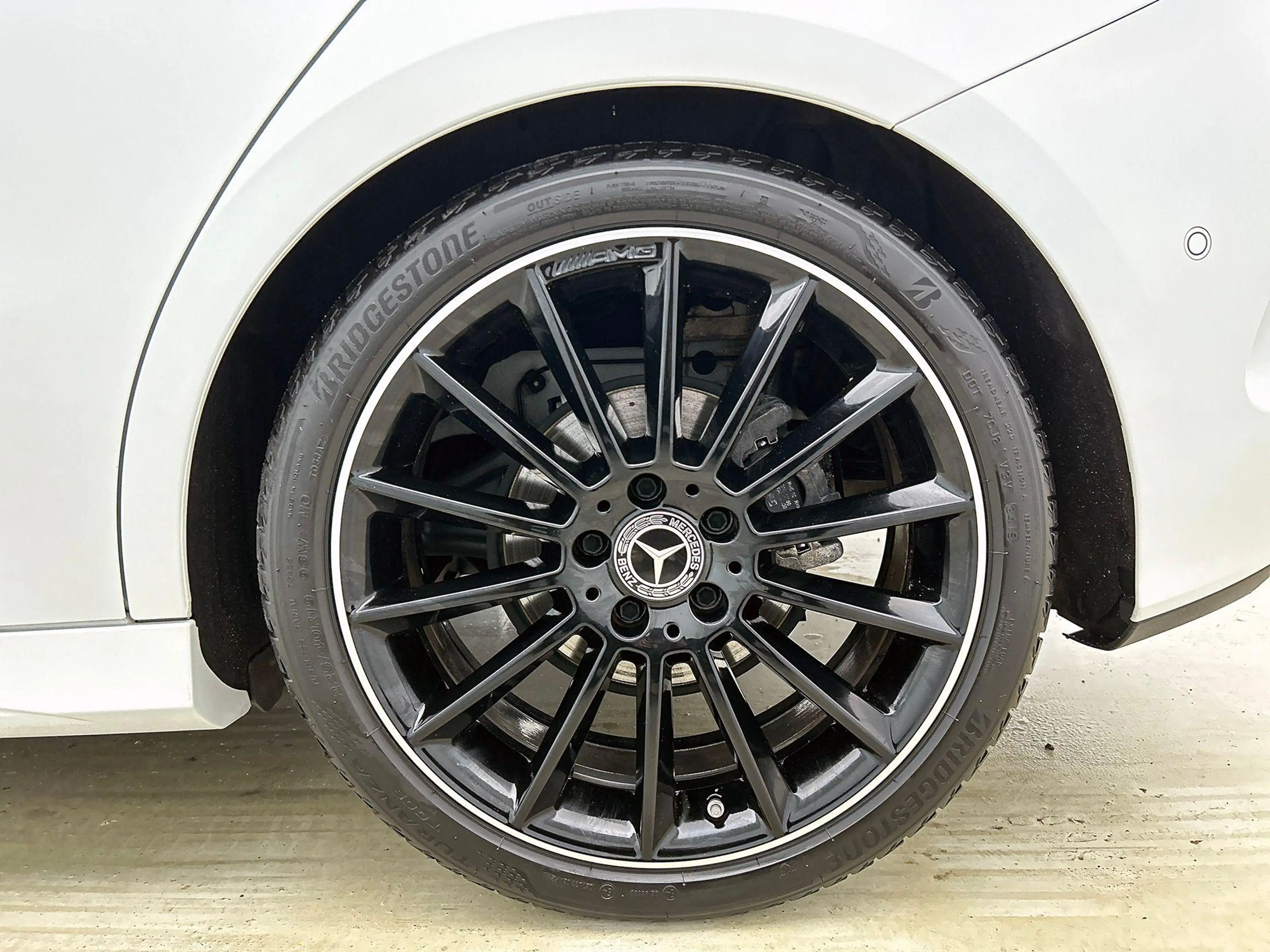 Mercedes-Benz B 180 AMG Line | Panoramisch Dak | Dodehoekassistent | M — photo 4