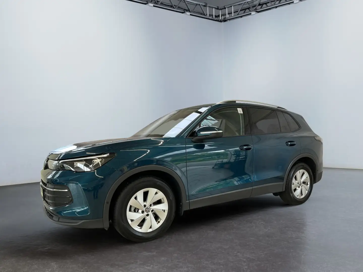 Volkswagen Tiguan Life 1.5 eTSI DSG neues Modell AHK Blau - 2