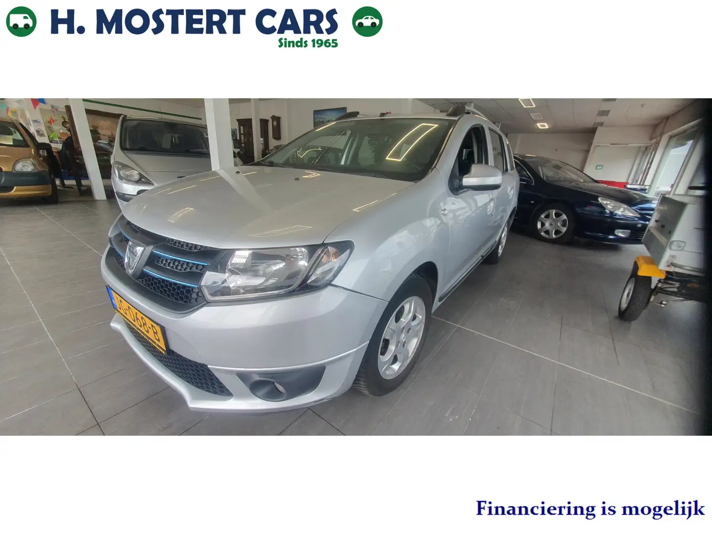 Dacia Logan MCV 1.5 dCi Lauréate Bj.2016 Airco APK Electr. Ram Grey - 1