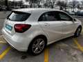 Mercedes-Benz A 220 d Urban Blanc - thumbnail 6