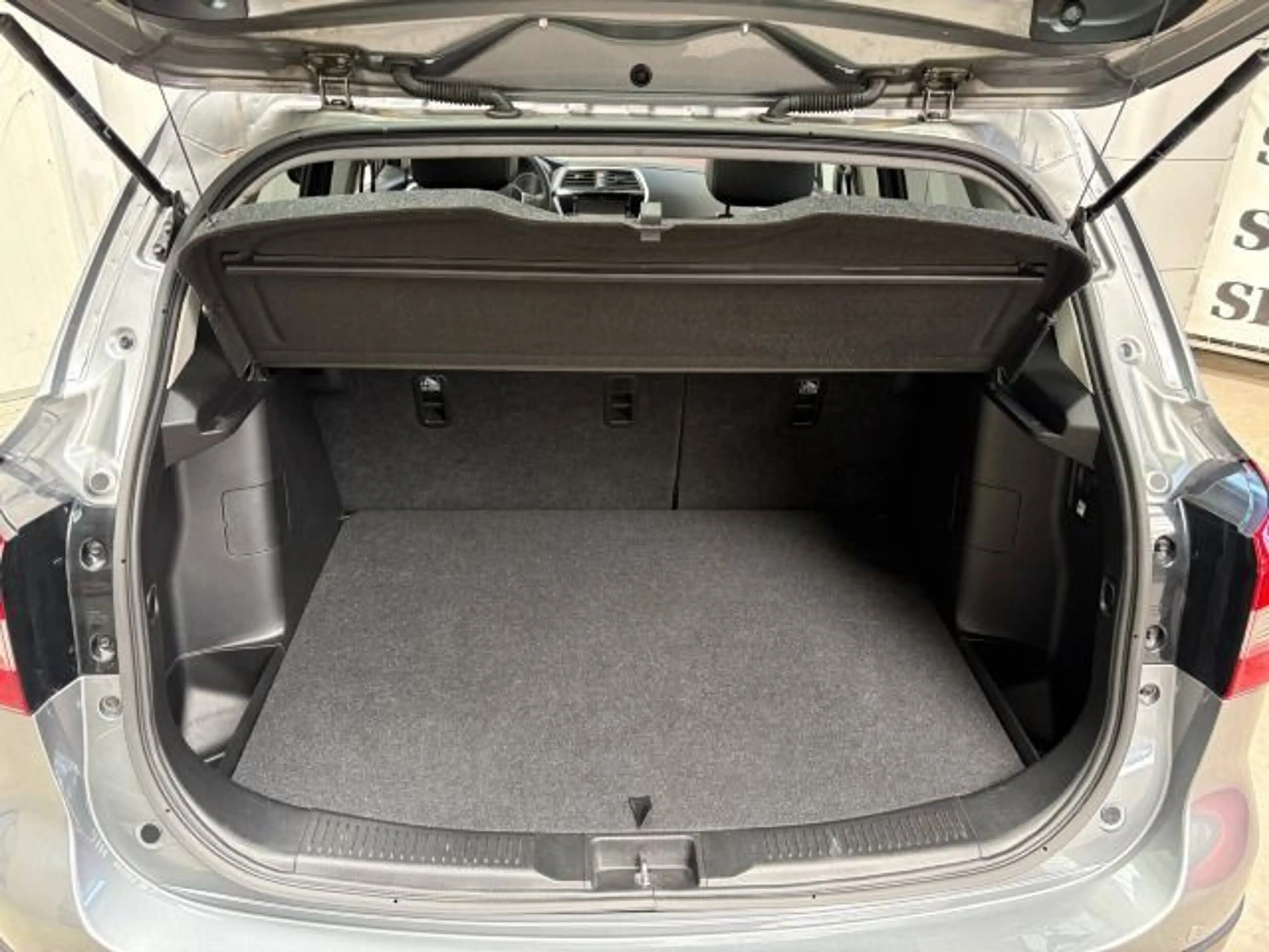 Suzuki SX4 S-Cross Comfort 4x4 — photo 7