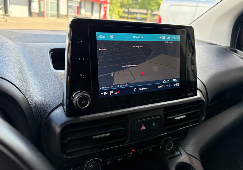 Citroen Berlingo 1.2 PureTech Club 110 pk Airco Camera's Navigatie — photo 19