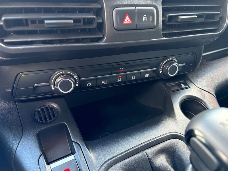 Citroen Berlingo 1.2 PureTech Club 110 pk Airco Camera's Navigatie — photo 20
