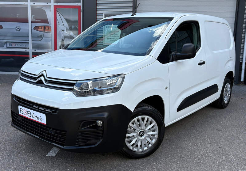 Citroen Berlingo 1.2 PureTech Club 110 pk Airco Camera's Navigatie