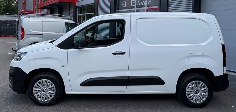 Citroen Berlingo 1.2 PureTech Club 110 pk Airco Camera's Navigatie — photo 3