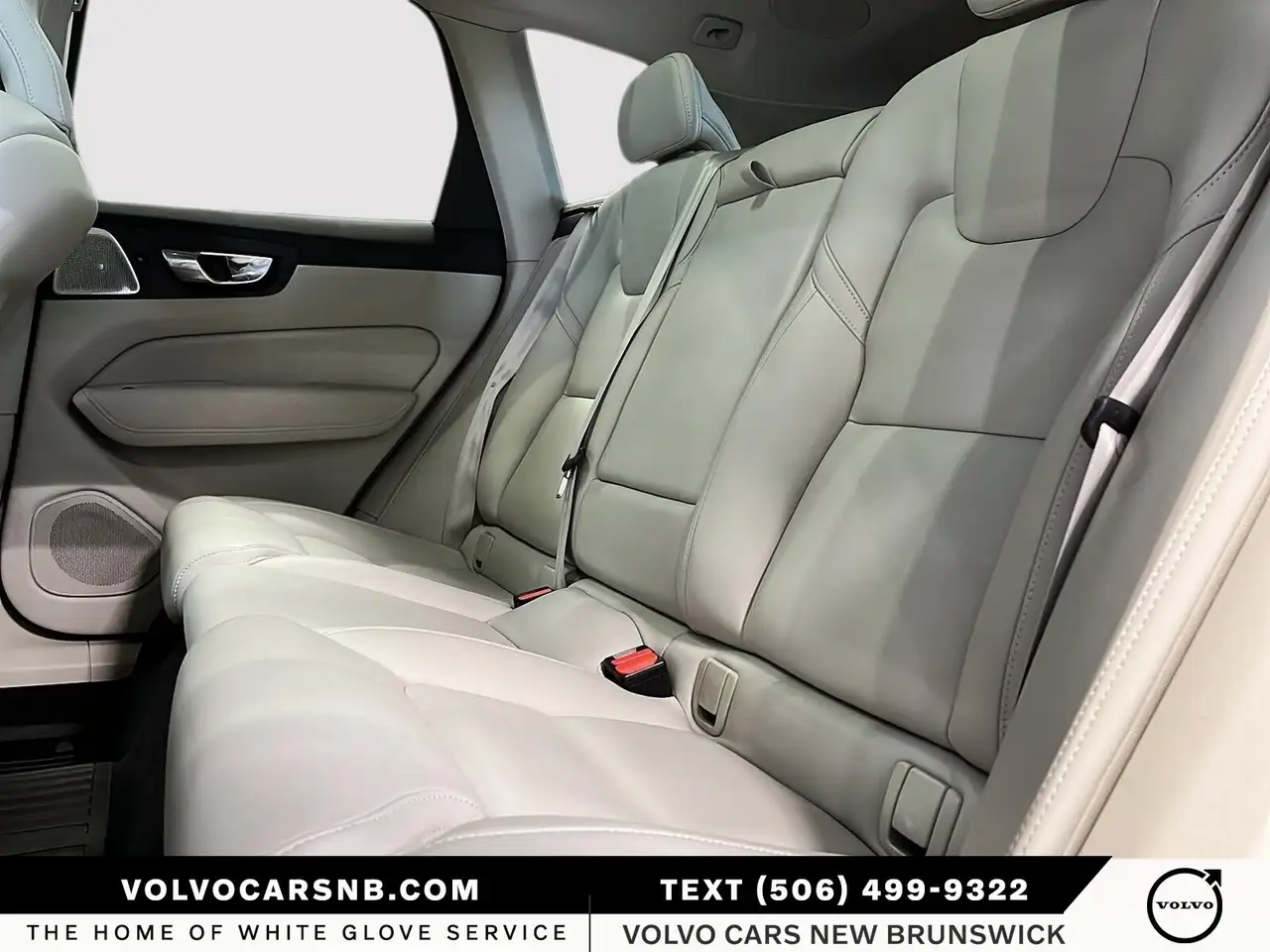 Volvo XC60 снимка Volvo XC60