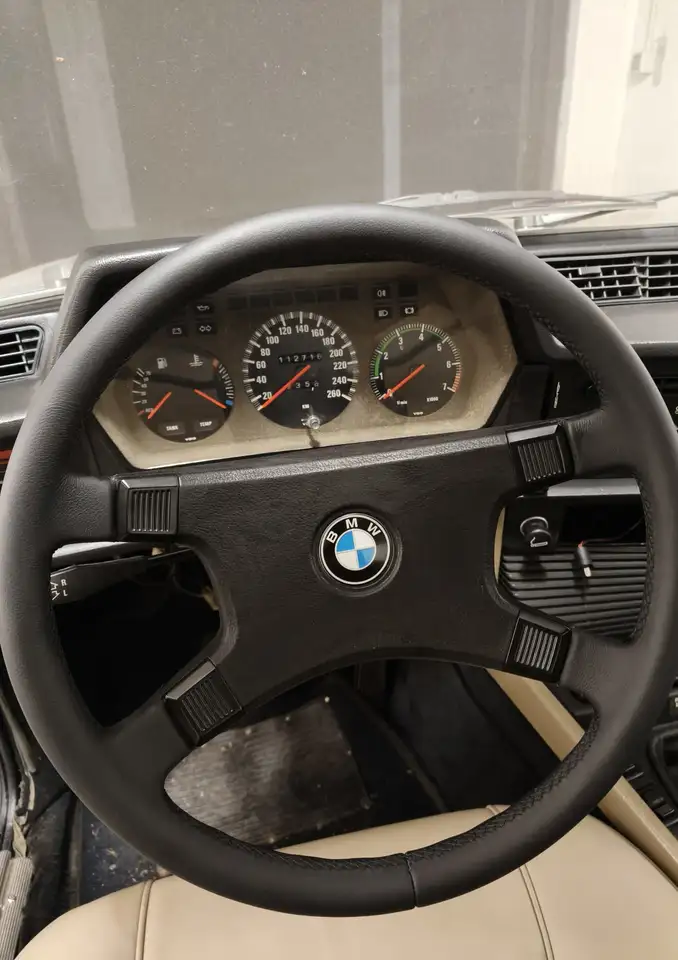 BMW 635 3.5 CSi, foto 7